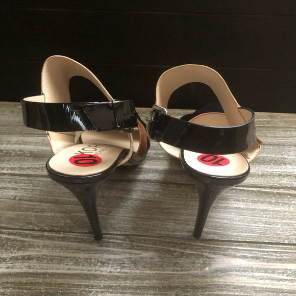 Michael Kors sling back heels size 10US - Picture 6 of 7